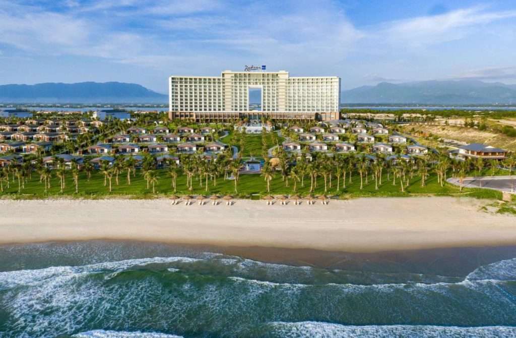Review Radisson Blu Resort Cam Ranh: Tái hiện hình ảnh làng chài ven biển